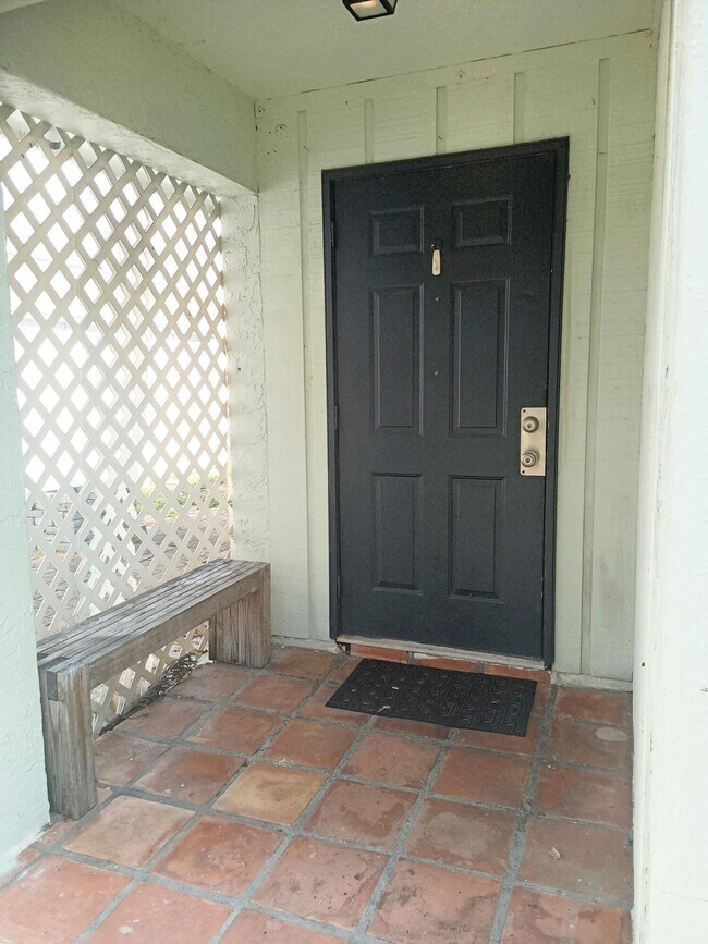 Building Photo - 4374 Walden Cir