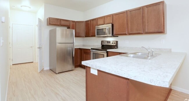 Prairie Crossing Townhomes Kitchen - Prairie Crossing Townhomes