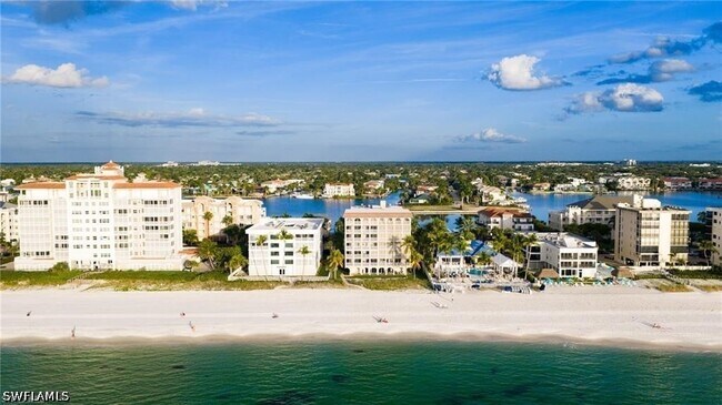 Foto del edificio - 9486 Gulf Shore Dr