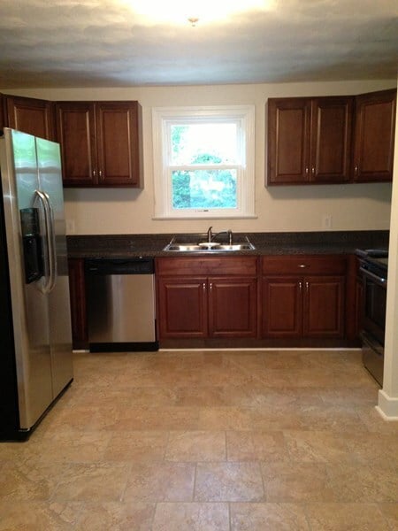 Foto del edificio - 1530 W Little Creek Rd