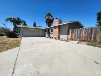 Building Photo - 826 W Paradise Ave