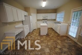 Foto del edificio - 589 Glen Creek Way NE