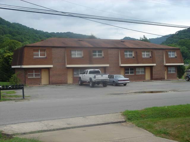 Primary Photo - Airport Rd