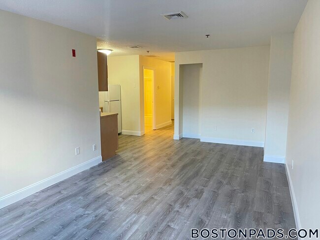 Foto del edificio - 1126 Boylston St