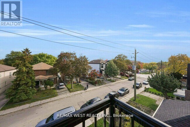 Photo du bâtiment - 502 Atlas Ave