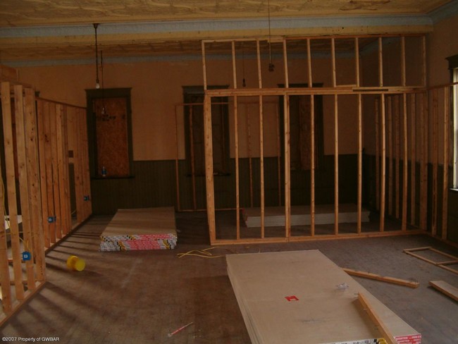 Unfinished 3rd floor - 200 Pine St