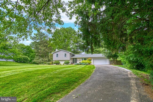 Building Photo - 11222 Timberlake Ct