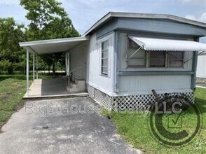 Building Photo - 2854 Lake Alfred Rd