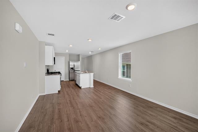 Foto del edificio - 3030 Serenity Ln