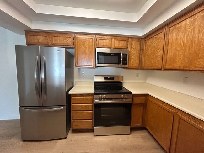 Foto del edificio - 85 COUNTRY MILE RD POMONA 91766 (2 BED / 2...