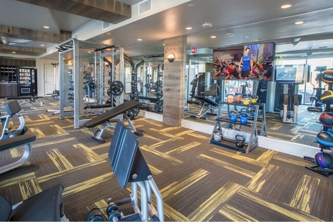 Building Photo - Fuse Cambridge