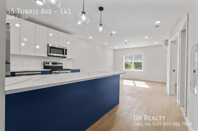 Foto del edificio - 55 Tunxis Ave