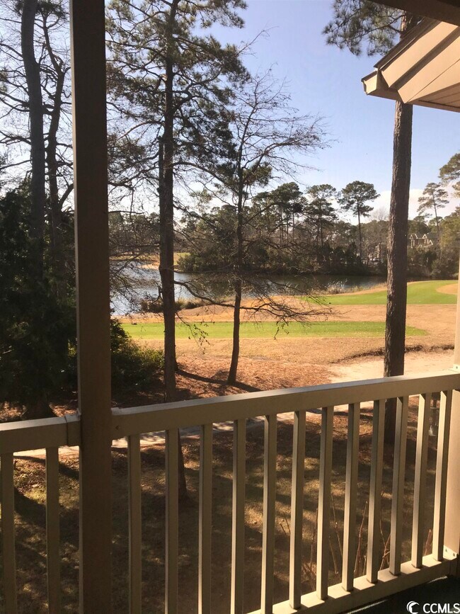 Foto del edificio - 320 Pinehurst Ln