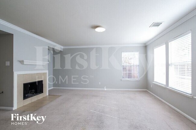 Foto del edificio - 6523 Bluestone Springs Ln