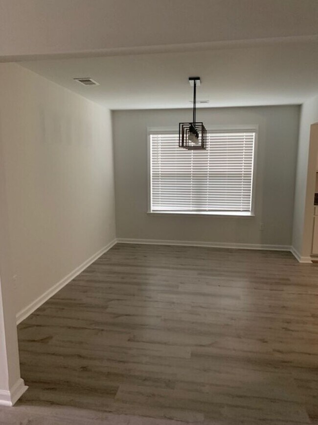 Foto del edificio - 7114 Luna Mae Ct