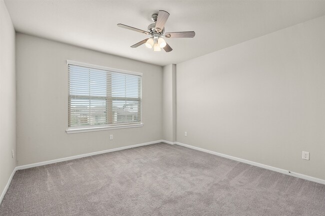 Foto del edificio - 13416 Silver Egret Ln