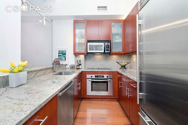 Foto del edificio - 80 John St