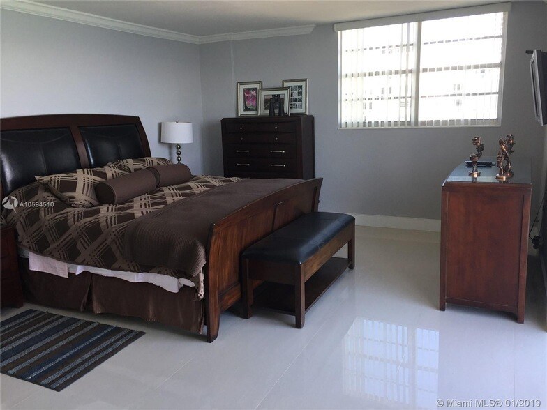 Photo - 3901 S Ocean Drive Unit 14E