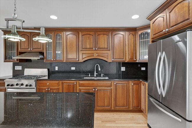 Foto del edificio - 7036 Cermak Rd