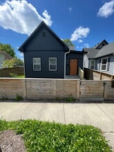 Building Photo - 1126 Villa Ave