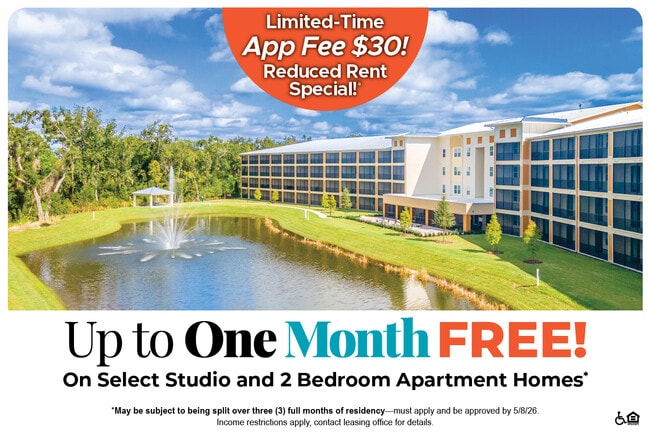 Building Photo - Saunders Lakefront Living