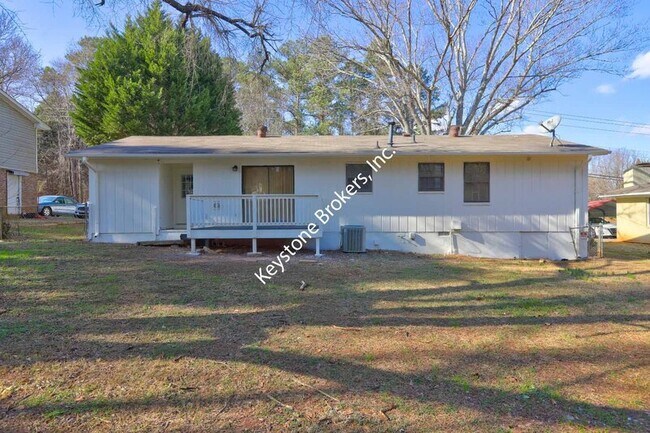 Building Photo - 7096 Fielder Rd