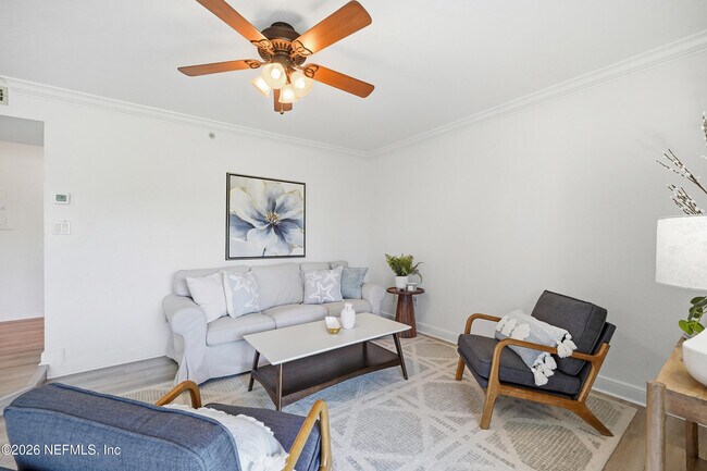 Foto del edificio - 204 Laguna Villa Blvd