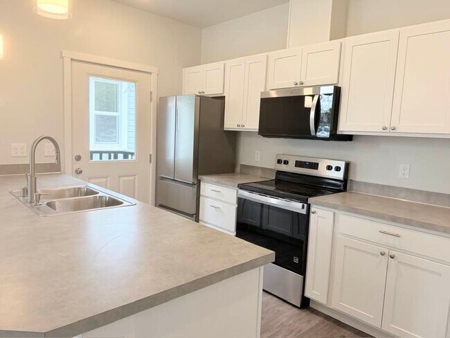 Foto del edificio - 1000 Billy Frank Jr. St