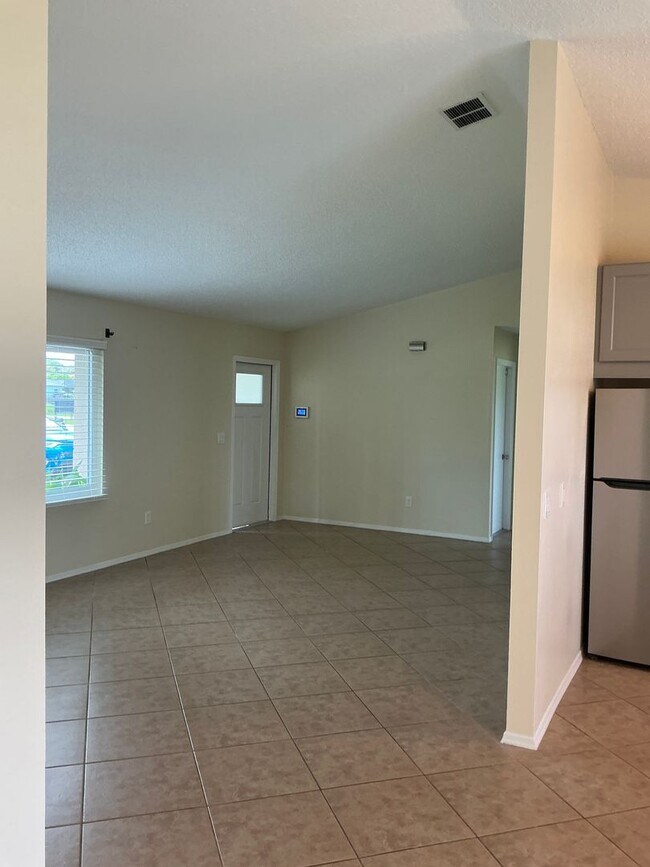 Photo - Beautiful  3 / 2  rental home