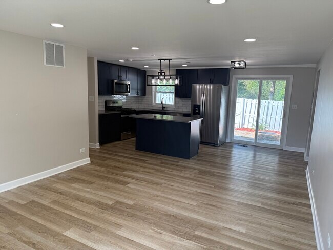 Foto del edificio - 1220 Kingston Ln