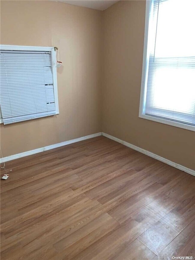 Foto del edificio - 101-68 130th St