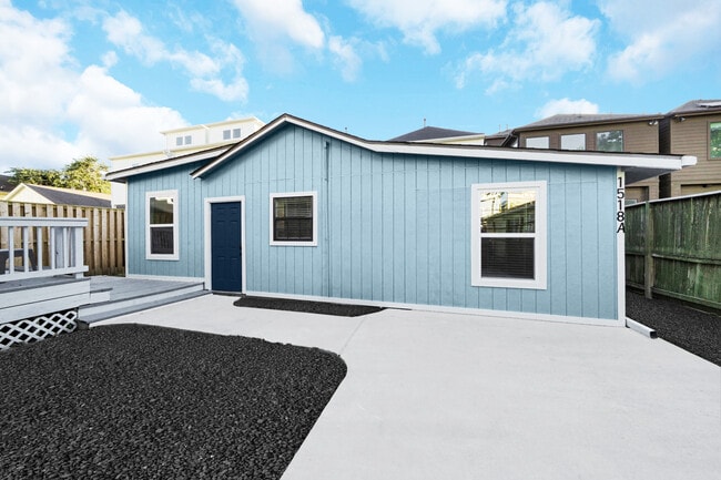 Front of House - 1518 Dorothy St