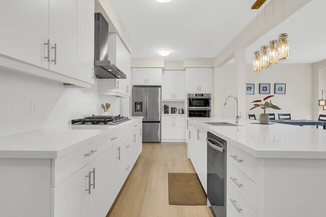 Building Photo - 293 Broadacre Dr
