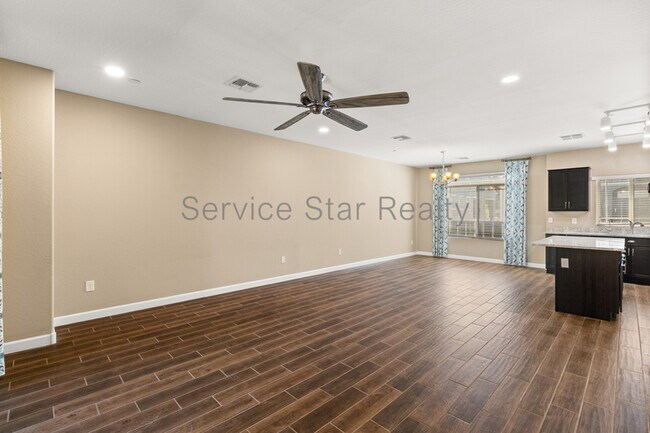 Foto del edificio - 2150 W Alameda Rd