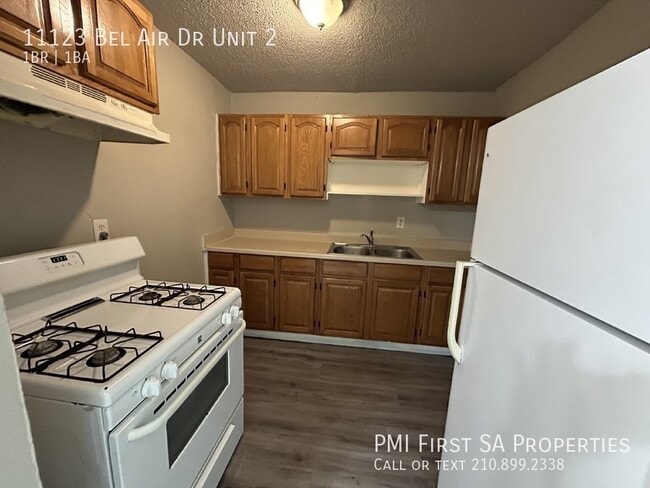 Building Photo - 11123 Belair Dr