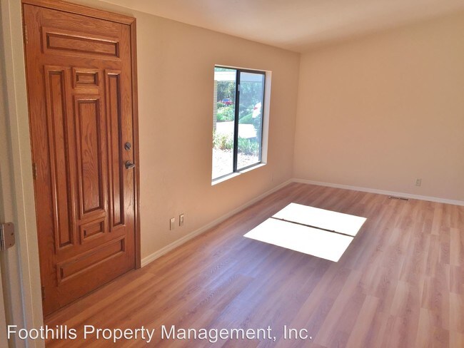 Building Photo - 3 br, 2 bath House - 15 Bonita Lane