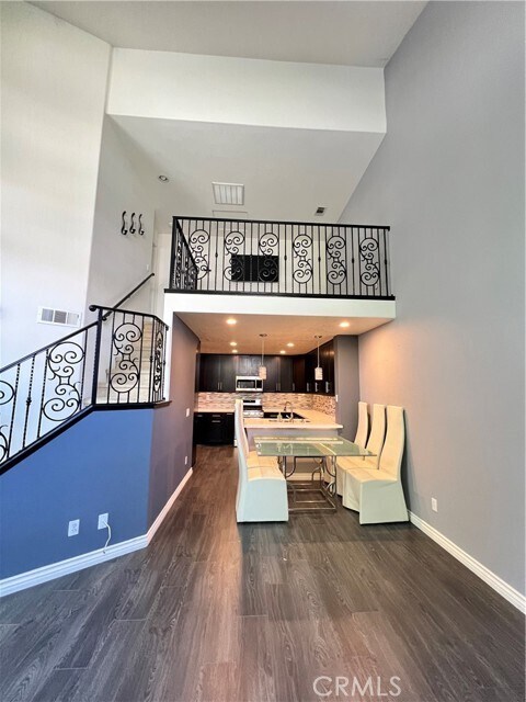 Building Photo - 36 Kalmia Pl