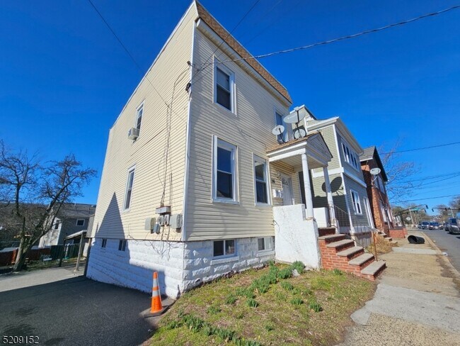 Foto del edificio - 36 Valley St