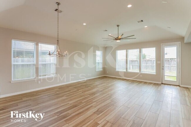 Foto del edificio - 3301 Havenwood Chase Ln
