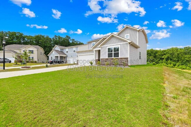 Building Photo - 3432 Bluff Hill Lane
