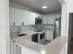 Foto principal - 2329 NE 173rd St