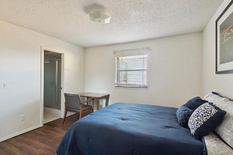 Foto principal - 11105 St Charles Ave