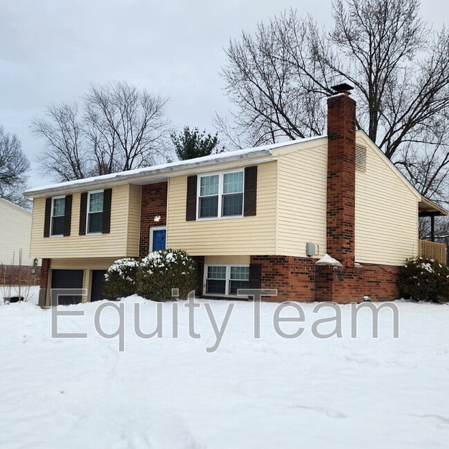 Foto del edificio - 4548 Forest Haven Ln