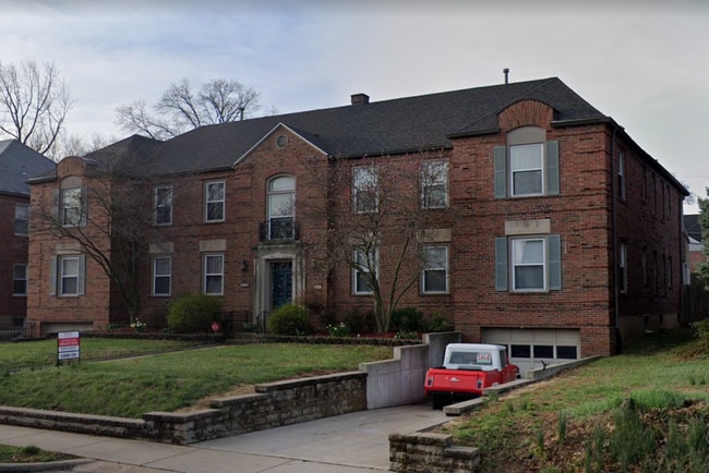 Building Photo - 8036 Delmar Blvd