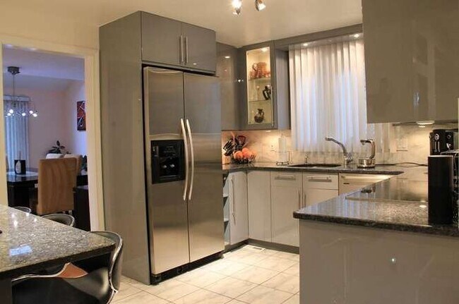 Building Photo - 31 Hasenfus Cir