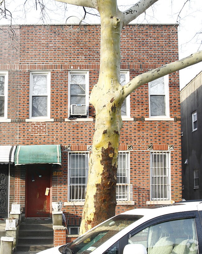 Building Photo - 1862 64th St