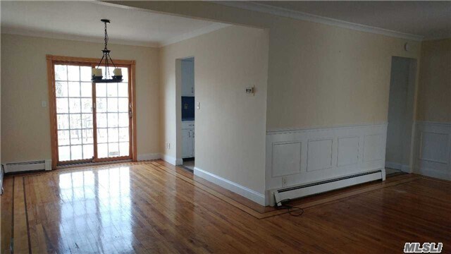 Foto del edificio - 73 Maplewood Rd