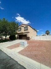 Building Photo - 6712 Petrified Forest St