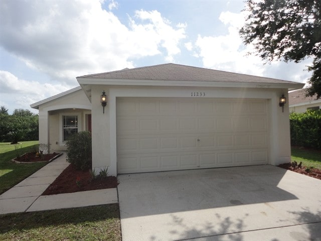 Building Photo - 11233 Summer Star Dr