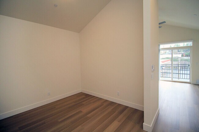 Building Photo - 8417 SW 24th Ave